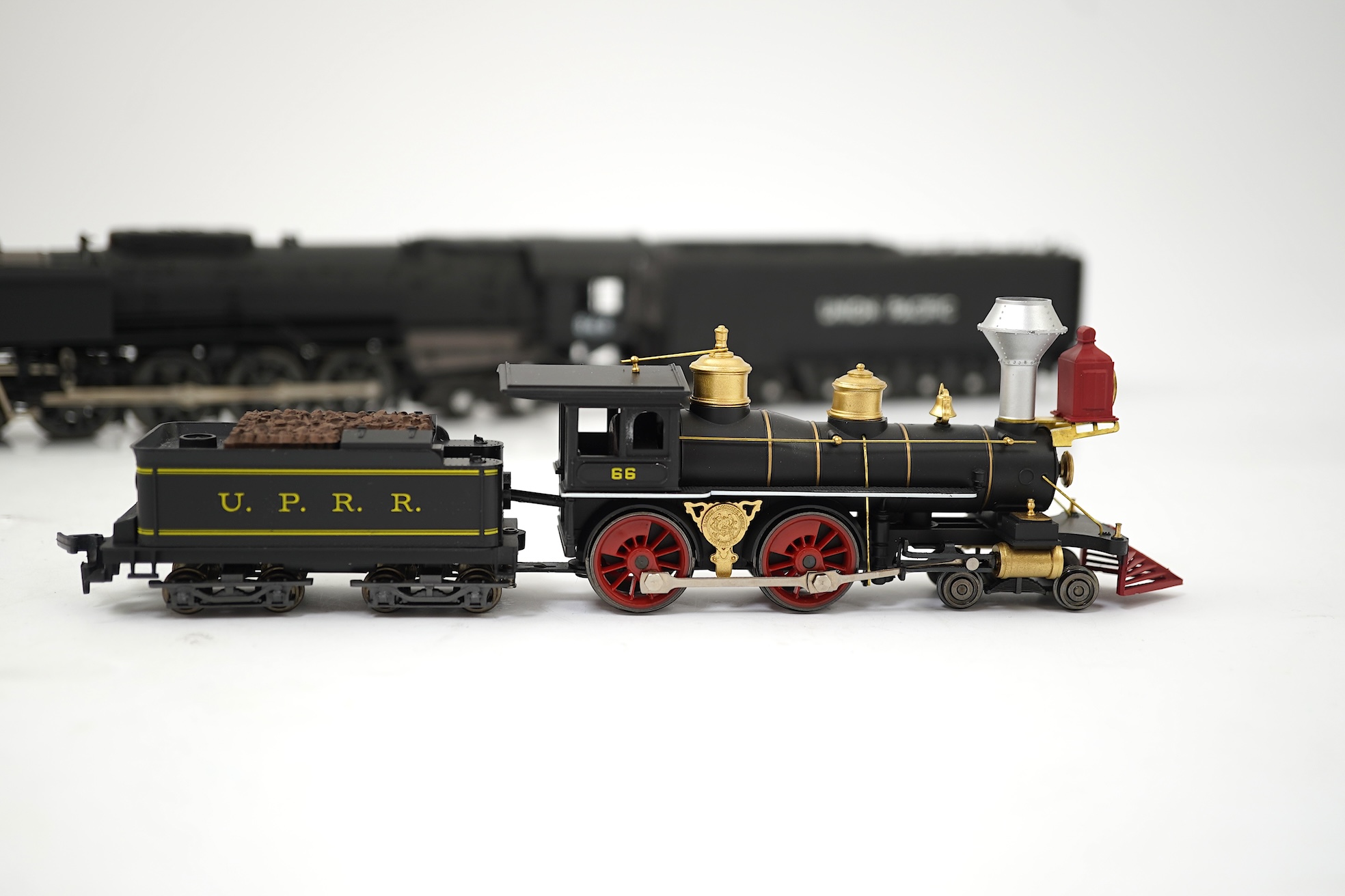 Two boxed HO gauge Rivarossi Union Pacific models; (5429) 844, 4-8-4 FEF3 tender locomotive, together with (5423) 66, 4-4-0 American tender locomotive, both powered for two rail operation.